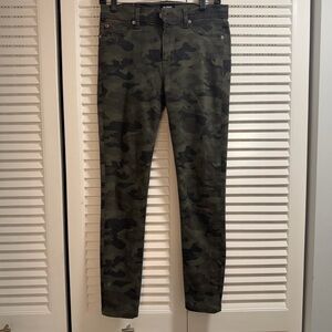 Hudson Skinny Jean  (Midrise Nico)